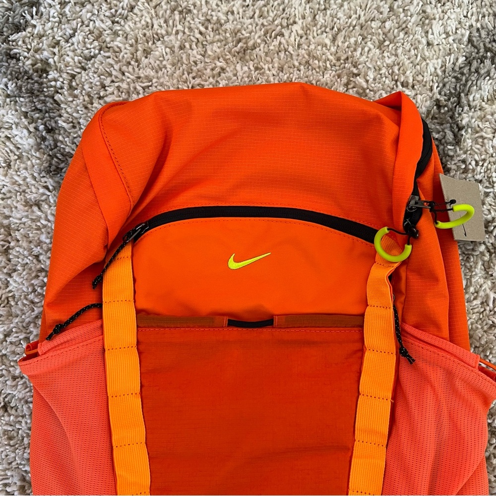 ✔️NWT✔️ NIKE Hike Safety Orange Backpack - Picture 4 of 13